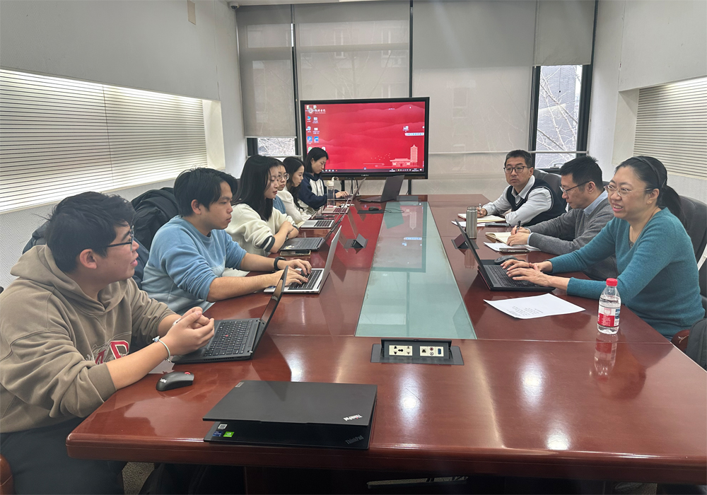 编辑后:2 研究生座谈会现场.jpg